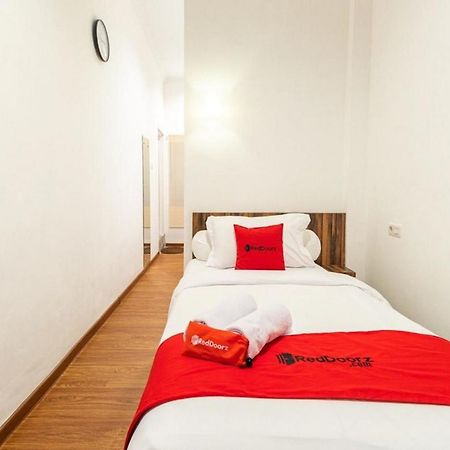 Hotel Reddoorz @ Binjai Exteriér fotografie