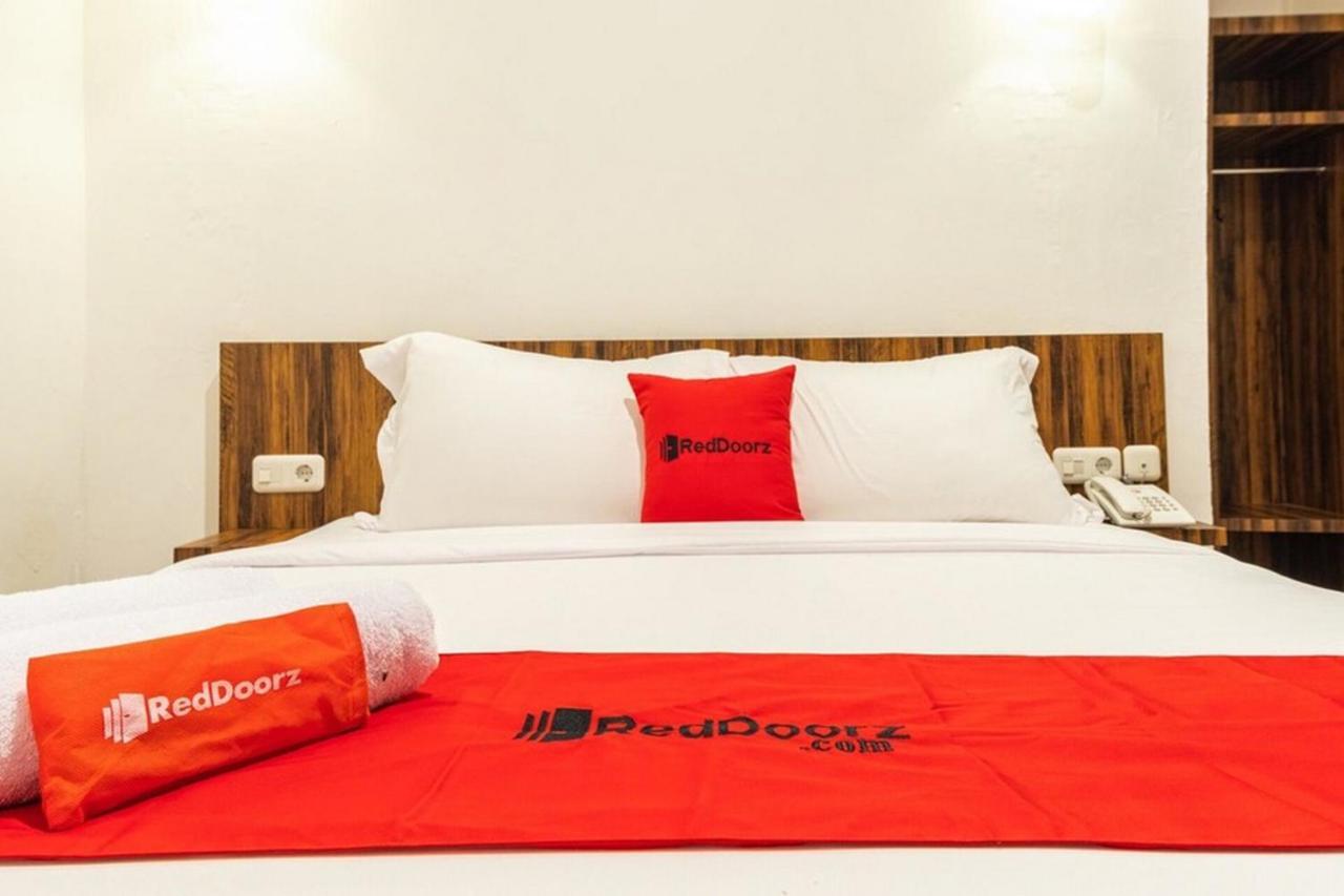 Hotel Reddoorz @ Binjai Exteriér fotografie