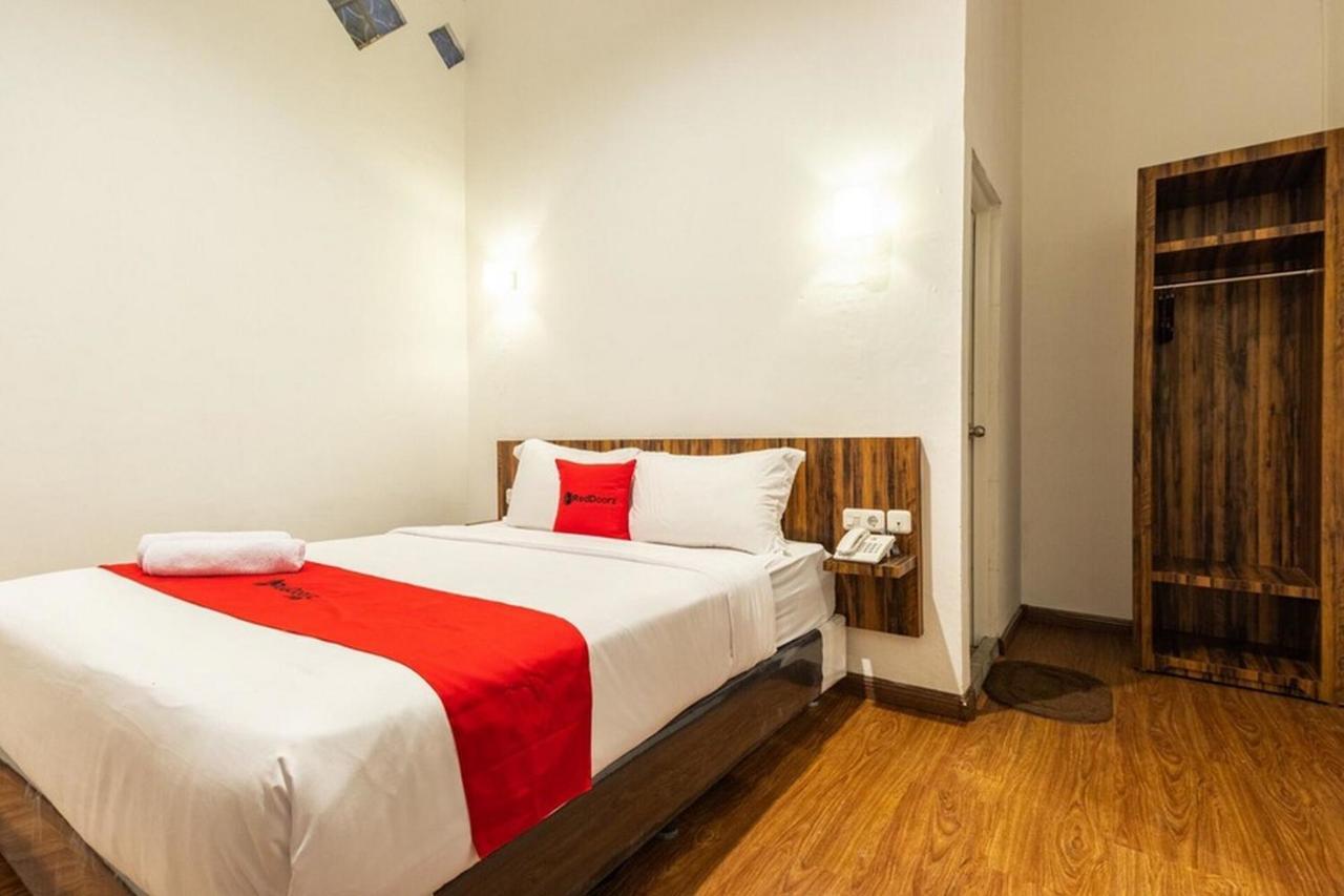 Hotel Reddoorz @ Binjai Exteriér fotografie