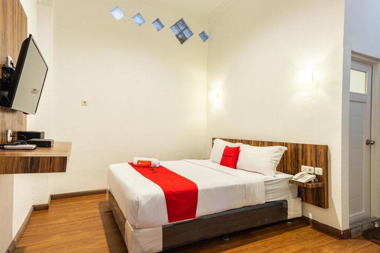Hotel Reddoorz @ Binjai Exteriér fotografie